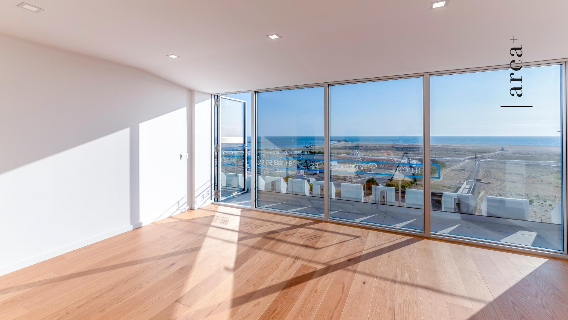 Lofts da Foz | Balcony Loft A04